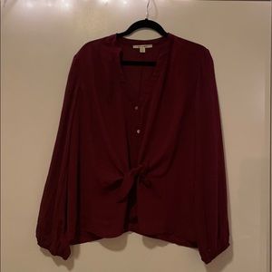 Puffer Sleeve Tie Front Blouse